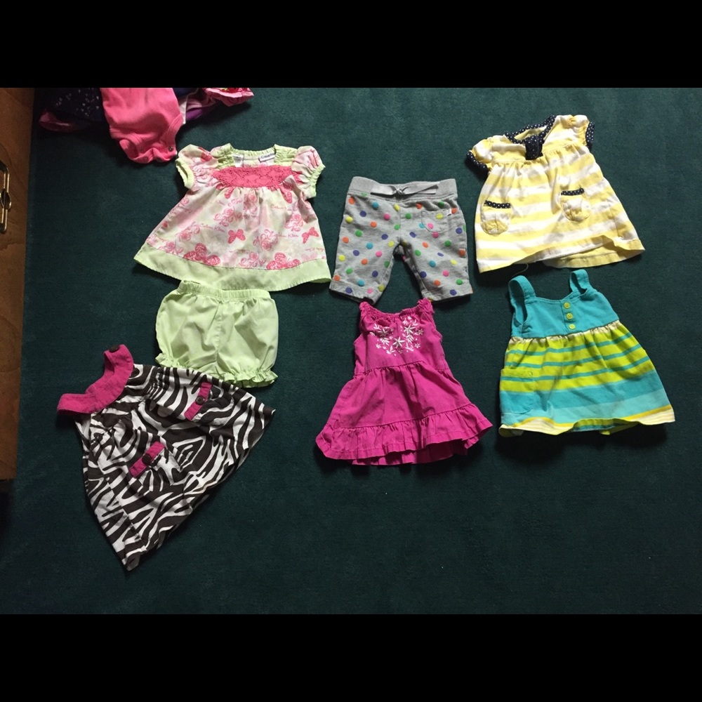 Lot of baby girl summer clothes 3M
